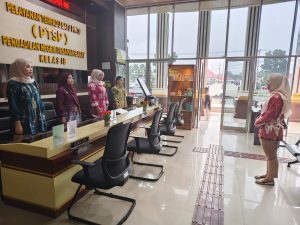 Briefing Petugas PTSP
